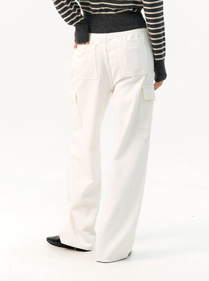 wide-fit-cargo-pants-io320