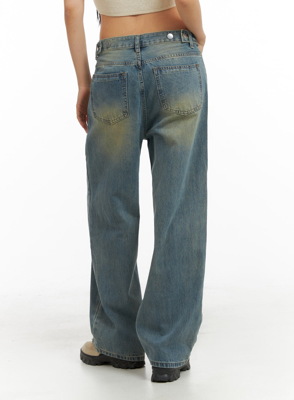 Washed Denim Wide Leg Jeans IA417 in blue, back view waist-to-hem close-up, dual back pockets with yellow-tinted washed finish and relaxed wide leg silhouette.
