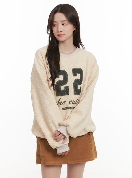 fuzzy-oversized-crew-neck-sweatshirt-ij510