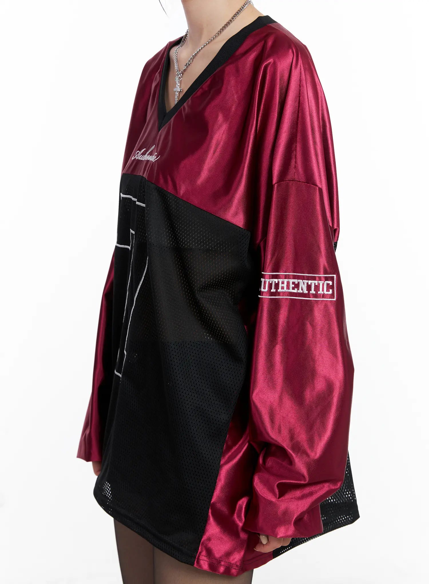 v-neck-graphic-jersey-top-cs512