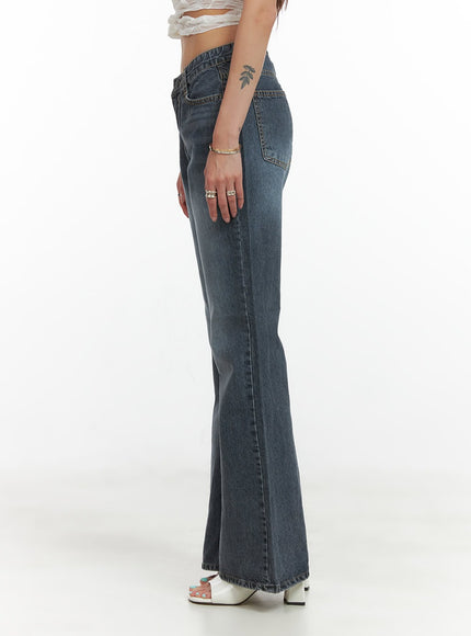 low-rise-loose-fit-bootcut-jeans-cl405