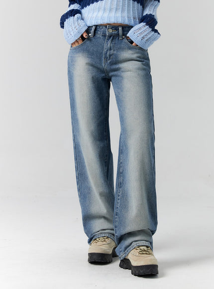 washed-denim-straight-jeans-cs313