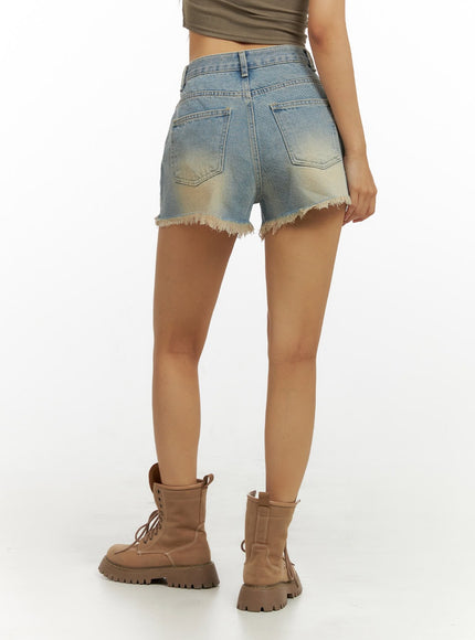 destroyed-hem-denim-shorts-iu412