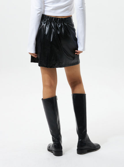 faux-leather-cutout-mini-skirt-is319