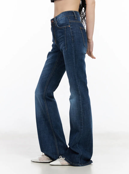 xandra-washed-bootcut-jeans-cm518