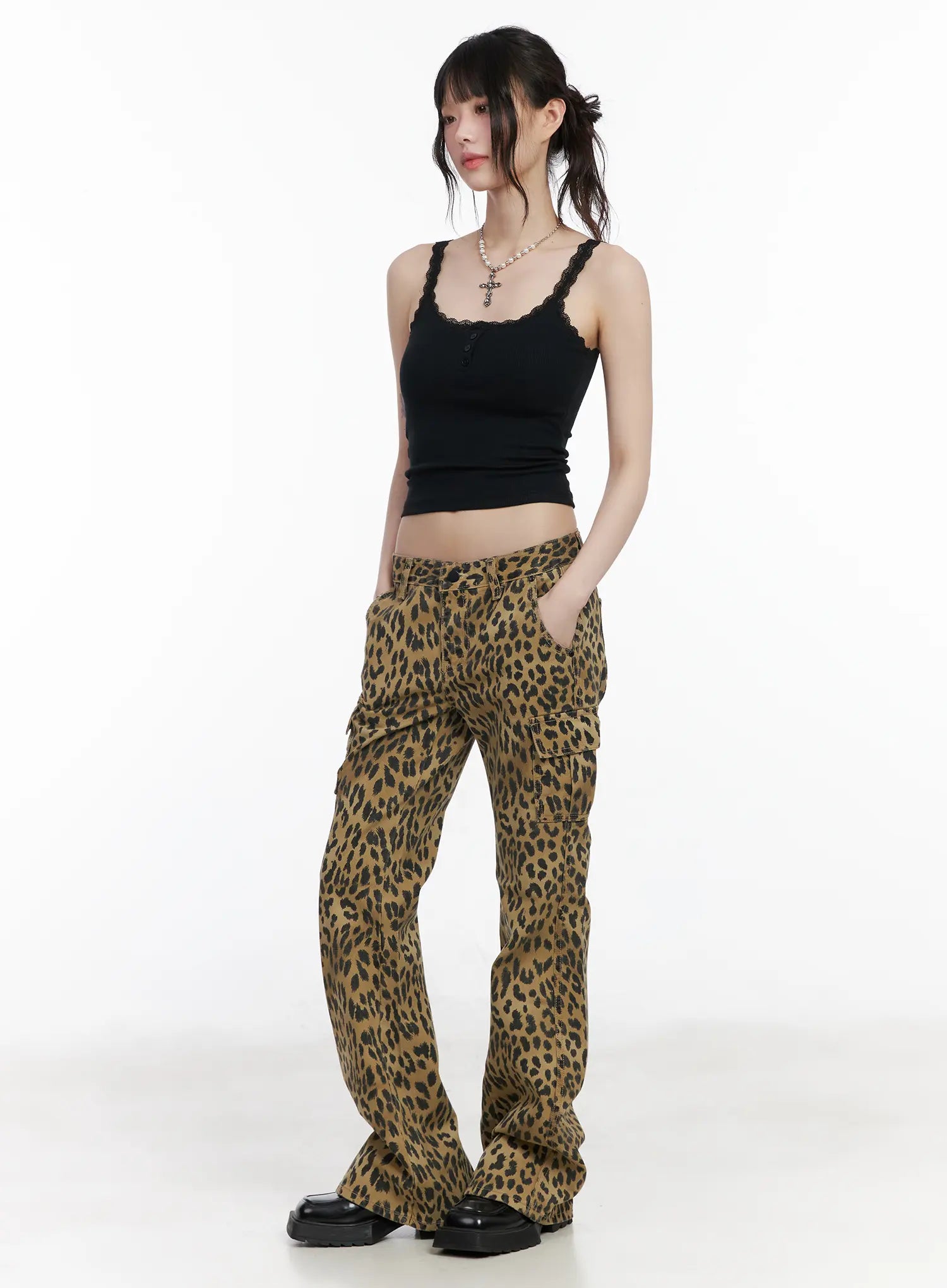 animal-print-bootcut-pants-cm526