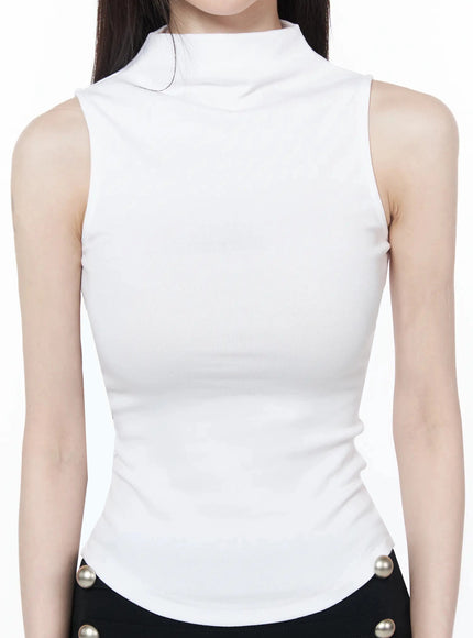 sleeveless-mock-neck-top-iu512