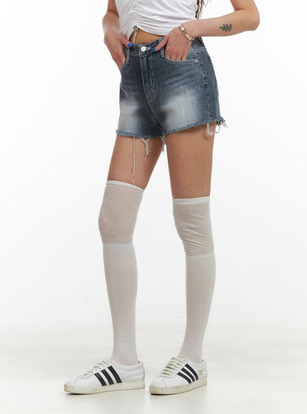 destroyed-hem-denim-shorts-cy431