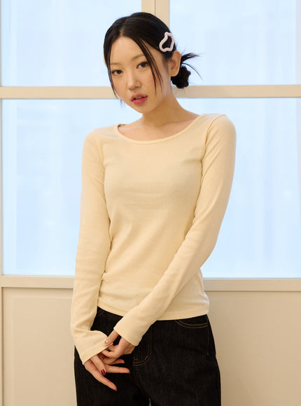 round-neck-slim-fit-tee-od327