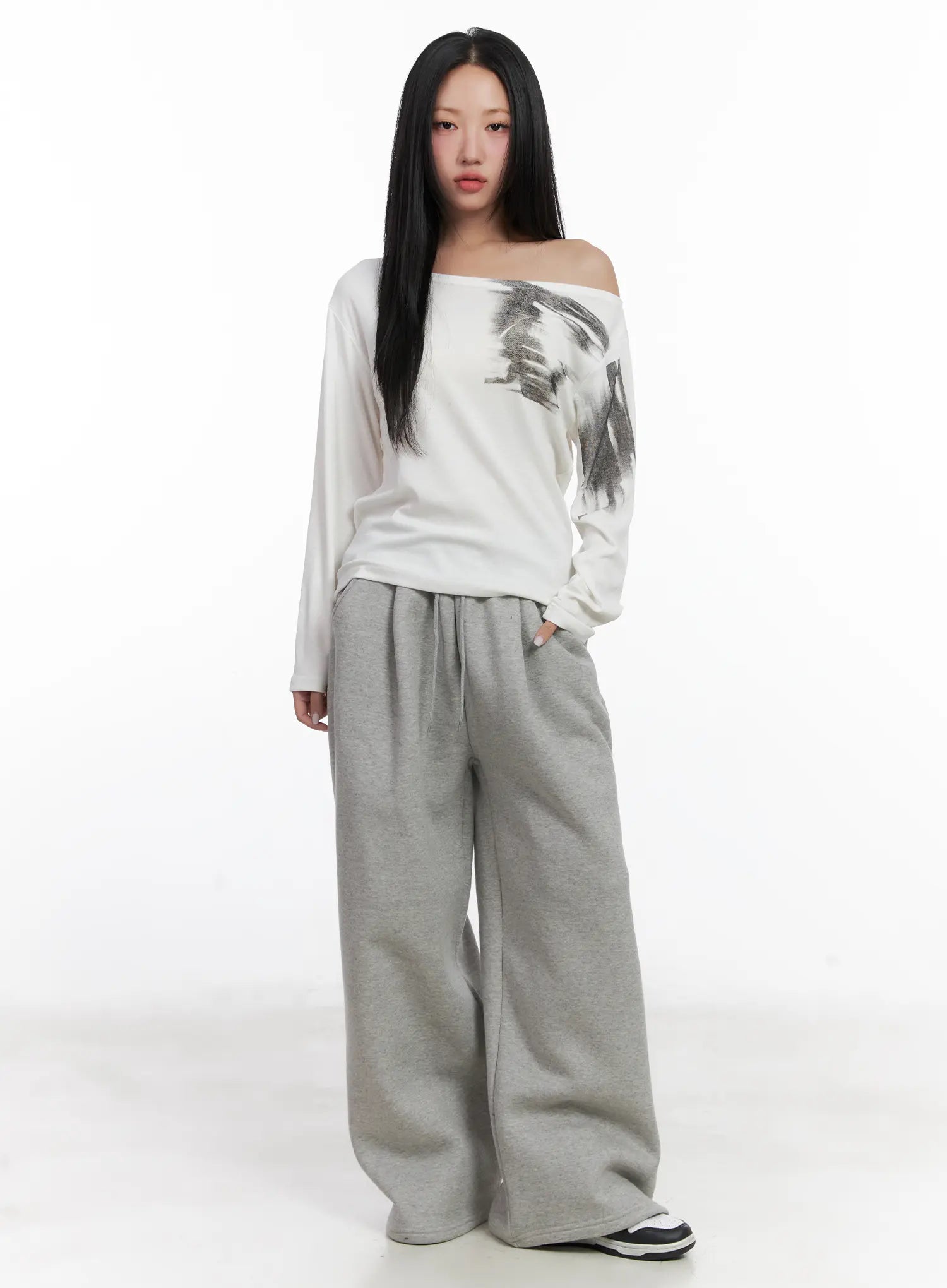 wide-leg-sweatpants-cn528