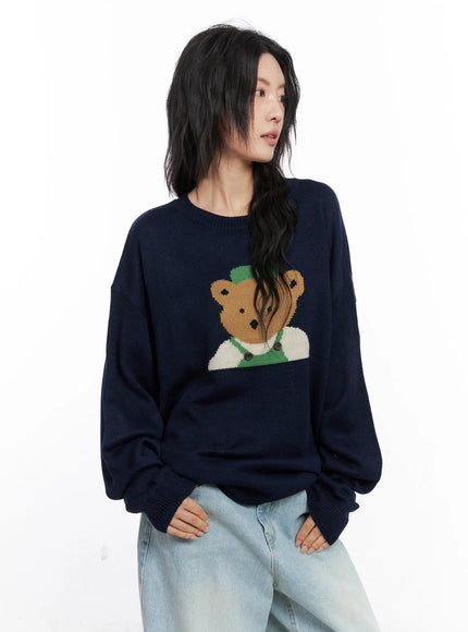 teddy-graphic-u-neck-sweater-co508