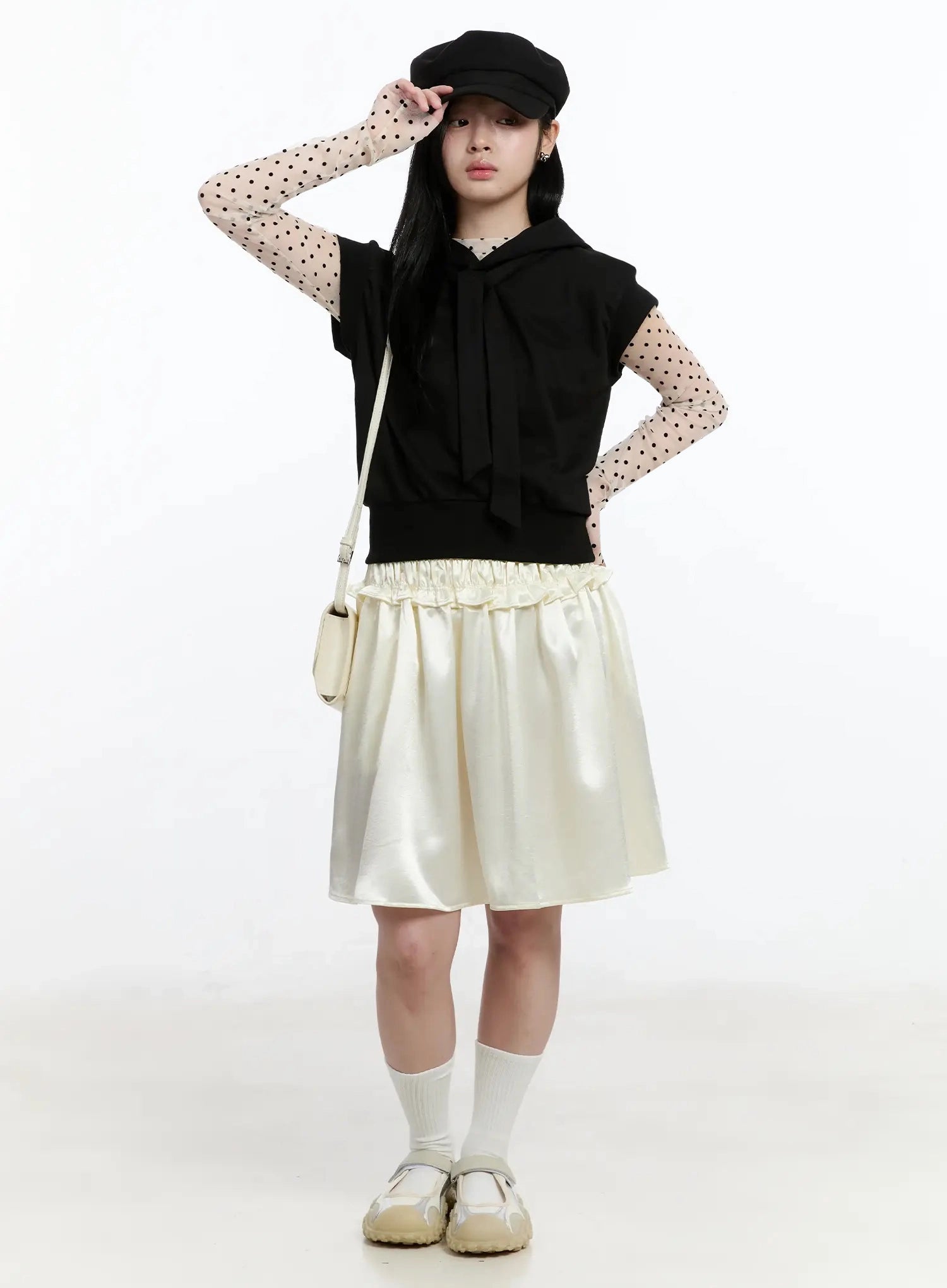 ribbon-detail-short-sleeve-hoodie-im519