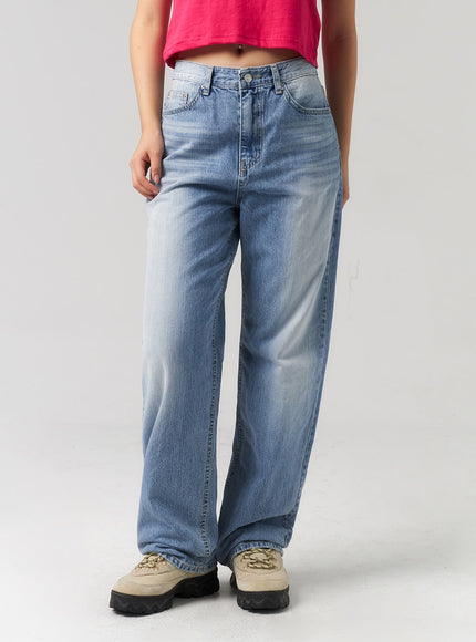 straight-leg-jeans-cu329