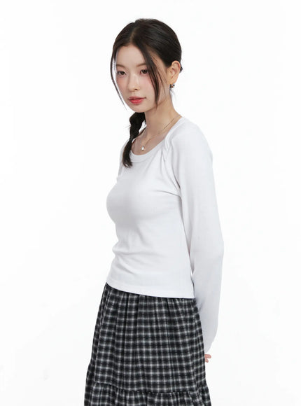 scoop-neck-cutout-long-sleeve-top-cn519