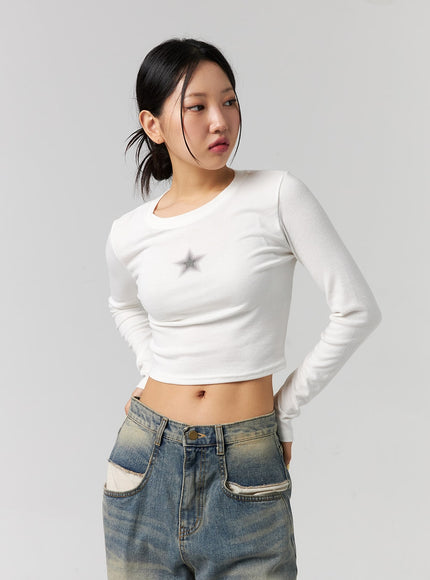 star-graphic-long-sleeve-slim-fit-tee-cg315