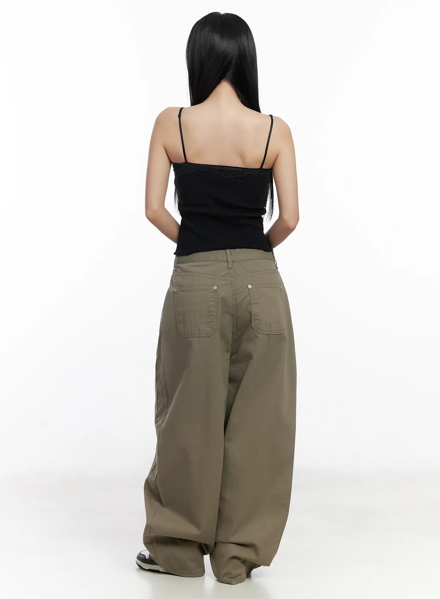 padded-lace-trim-cami-top-cj530