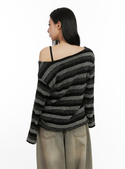 loose-fit-striped-knit-sweater-cn416