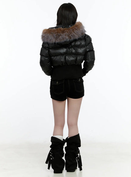 cropped-faux-fur-hood-puffer-jacket-cn517