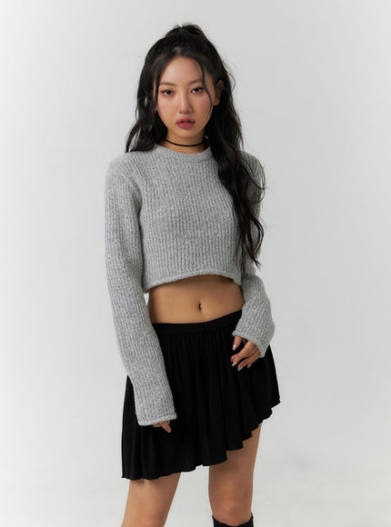 knit-long-sleeve-crop-top-cf405