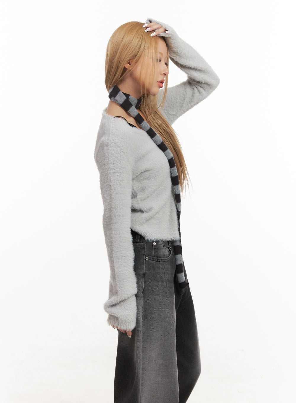 buttoned-soft-knit-crop-cardigan-cj507