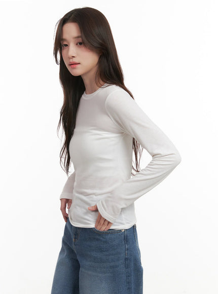 essential-slim-fit-round-neck-tee-ij510