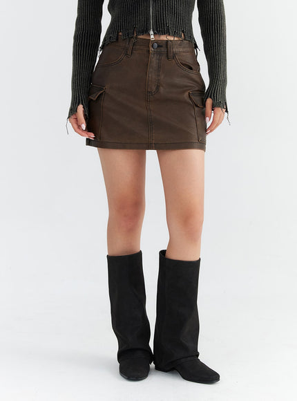 faux-leather-cargo-mini-skirt-co310