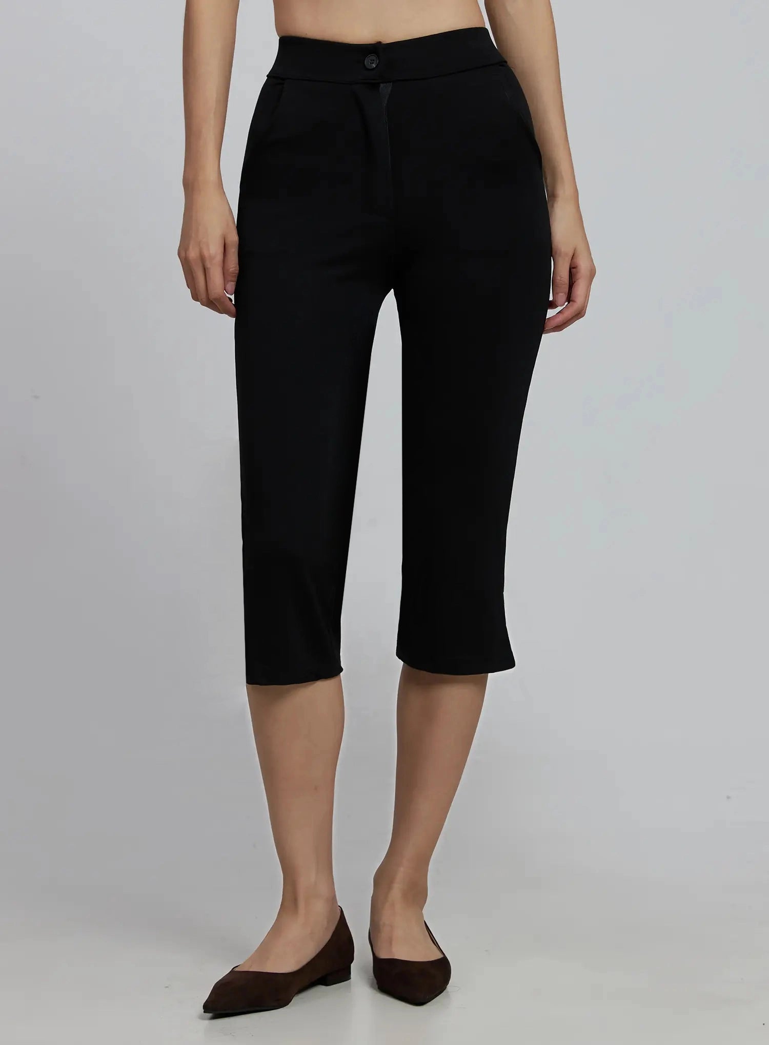 slim-fit-capri-pants-im520