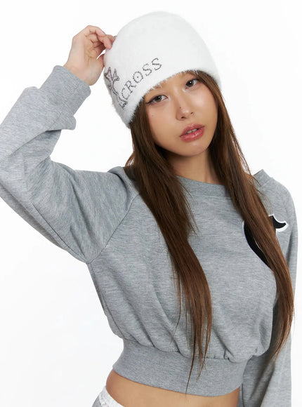 cozy-cross-beanie-in528