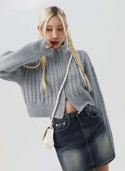 Cable Knit Zip-Up Sweater IS311