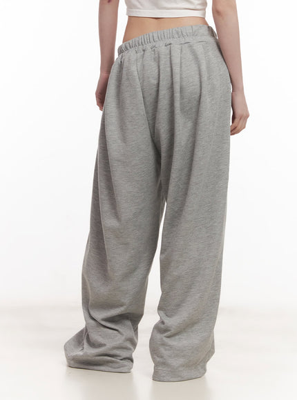cozy-pintuck-wide-leg-sweatpants-cm517