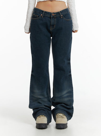 low-waist-buttoned-flared-jeans-cj425