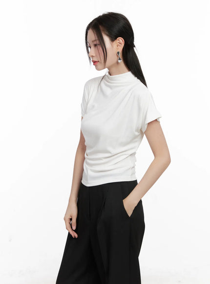 draped-mock-neck-top-co530
