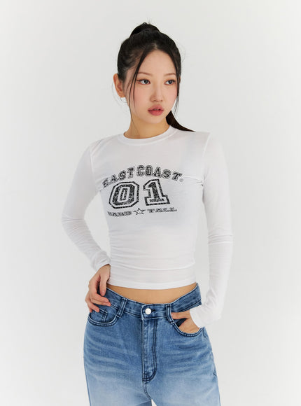 slim-fit-graphic-crop-top-cn315