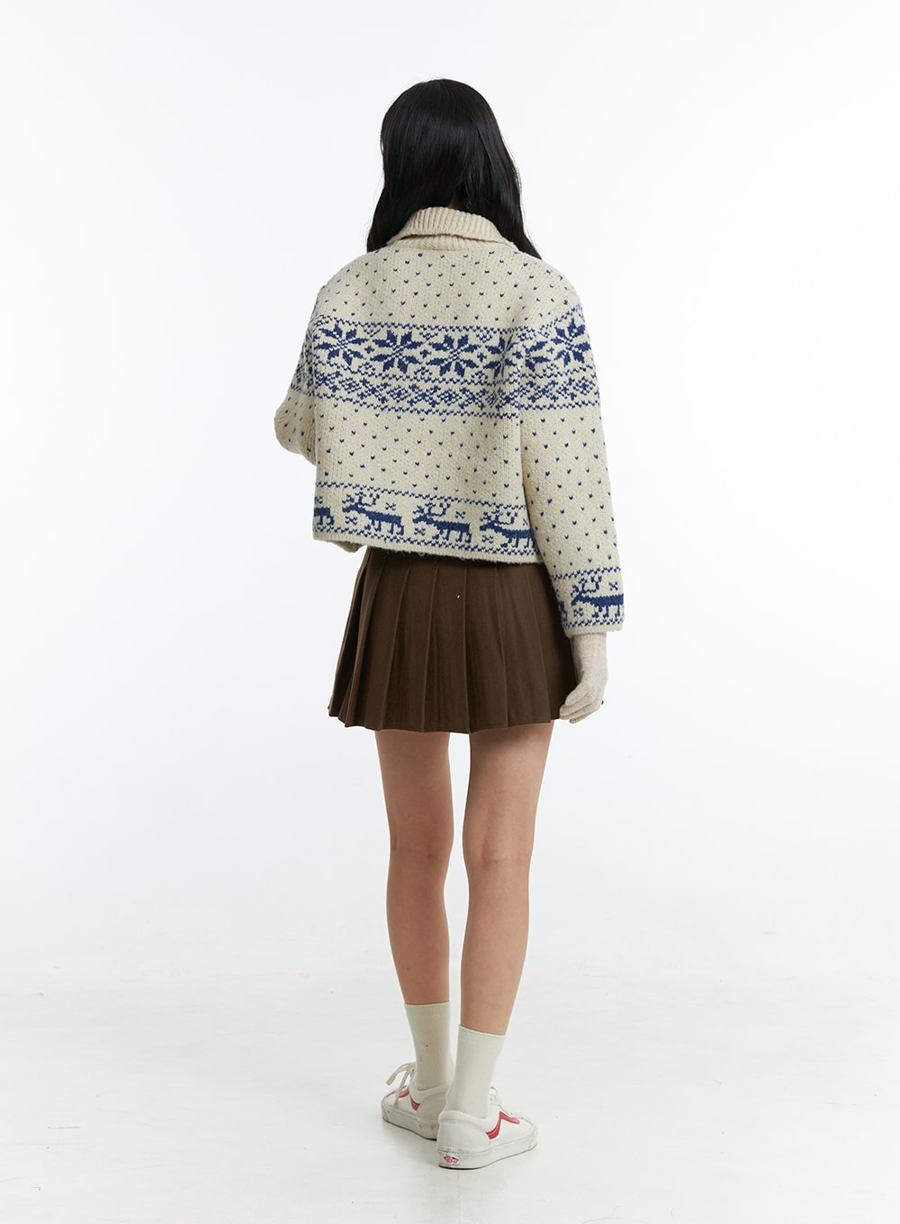 jacquard-zip-up-sweater-on327