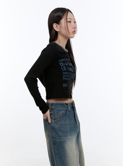 snugscript-crop-top-cs406