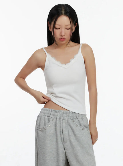 lace-v-neck-sleeveless-top-id525