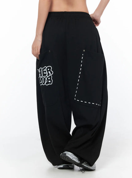 wide-leg-graphic-sweatpants-cy512