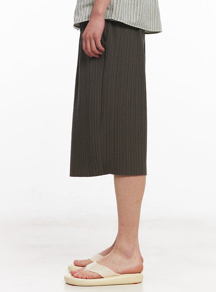 mens-pleated-wide-fit-shorts-iu512