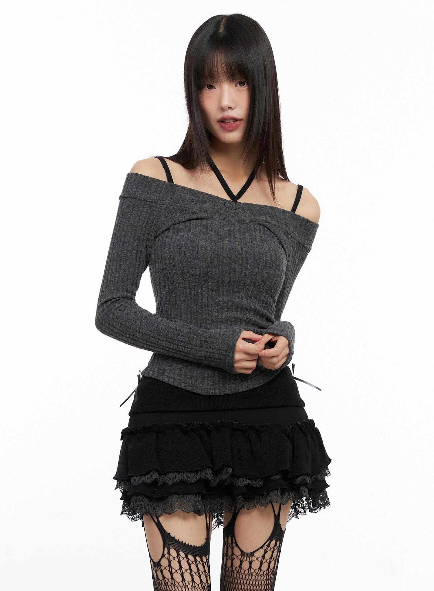 off-shoulder-v-neck-top-in503