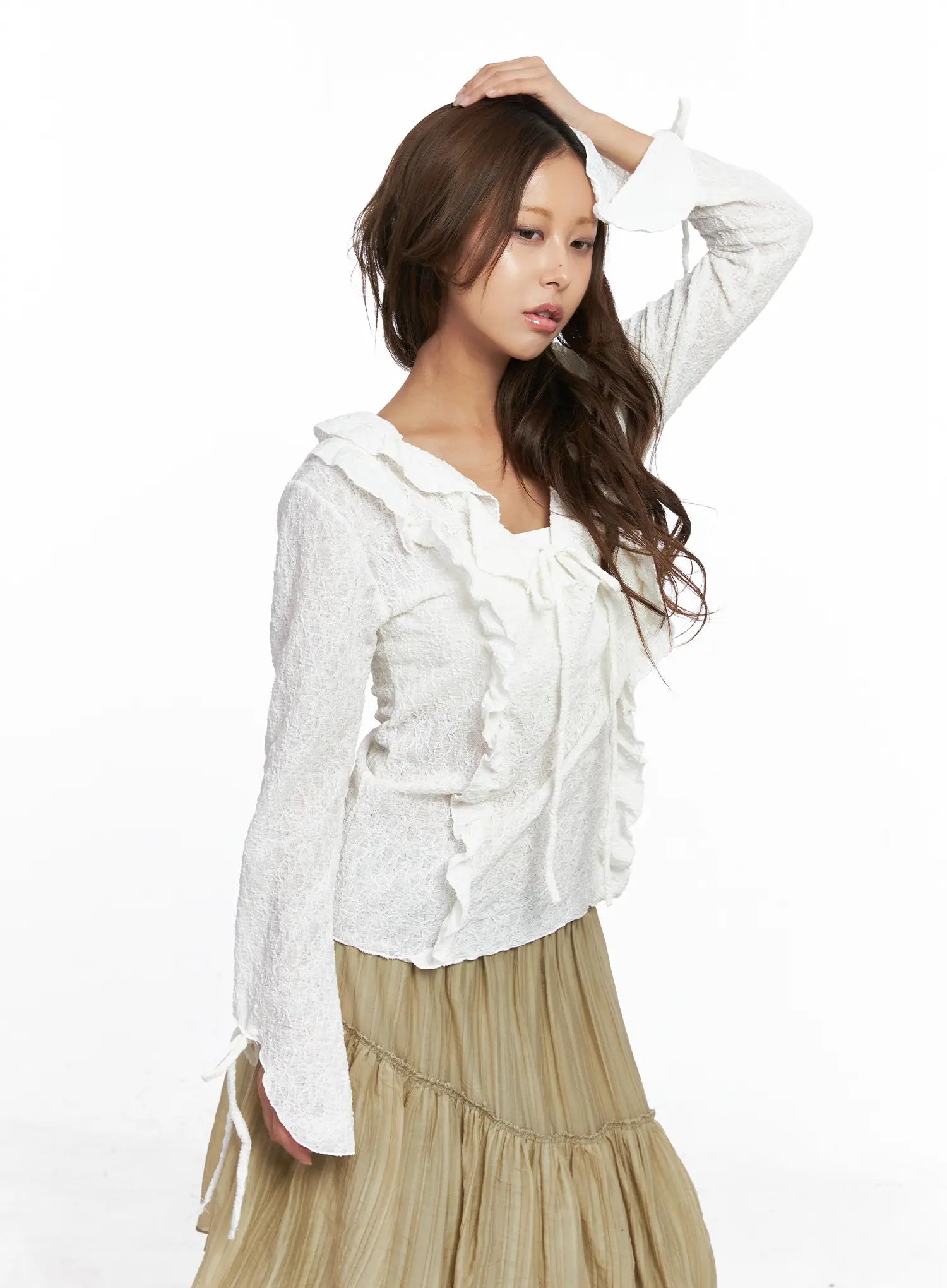 lace-ruffled-ribbon-long-sleeve-blouse-co513