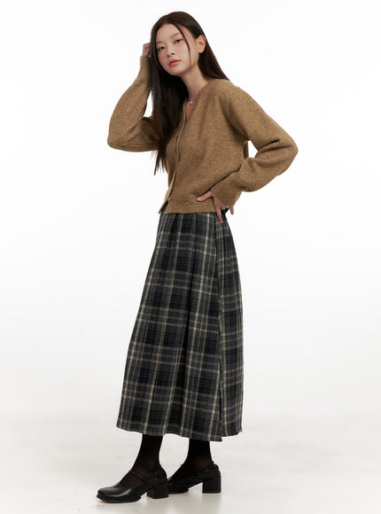 plaid-print-maxi-skirt-on422