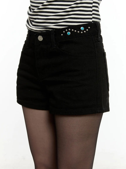 studded-casual-shorts-cg501