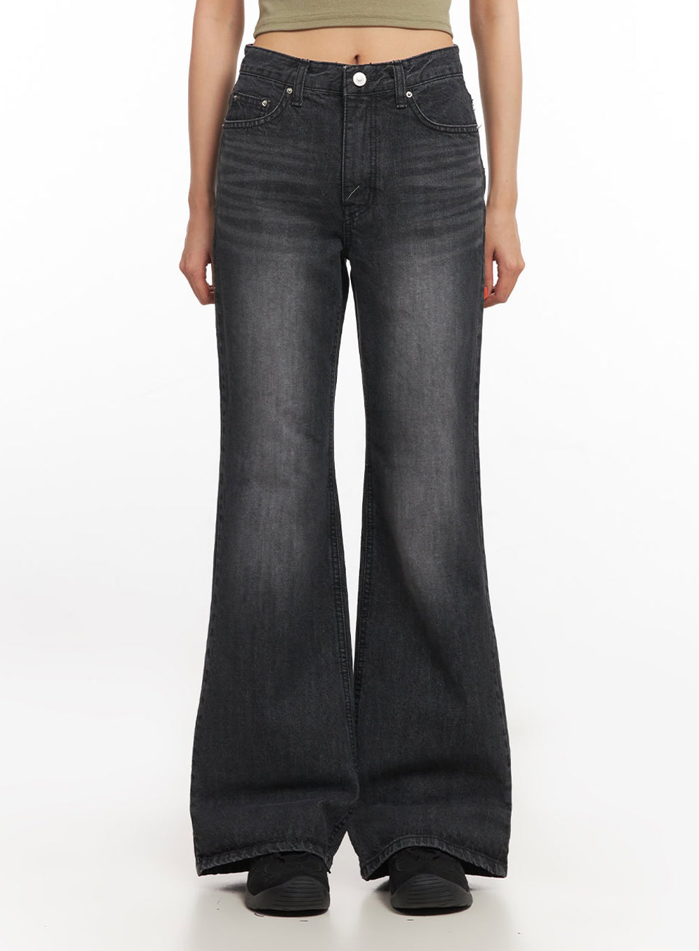 Joanna Washed Flared Jeans IA504 in washed black, close-up front crop on model from waist to hem, five-pocket design, faded wash highlight on thighs, wide bootcut flare at floor length.