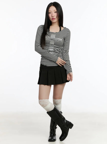striped-pleated-mini-skirt-cm511
