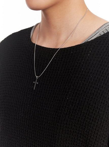 mens-bold-pendant-necklace-iy505