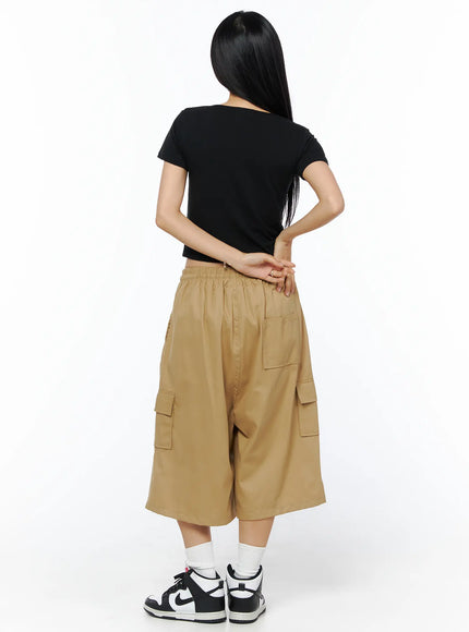 casual-graphic-crop-top-cu515