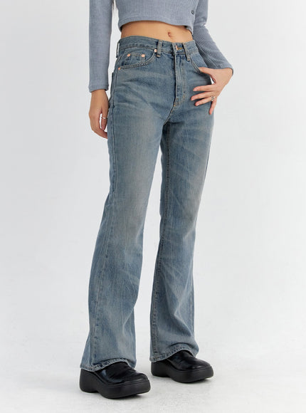 vintage-washed-bootcut-jeans-co325