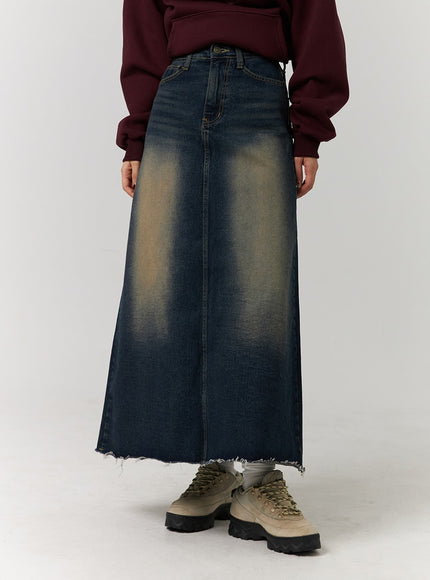 a-line-distressed-denim-maxi-skirt-cd329