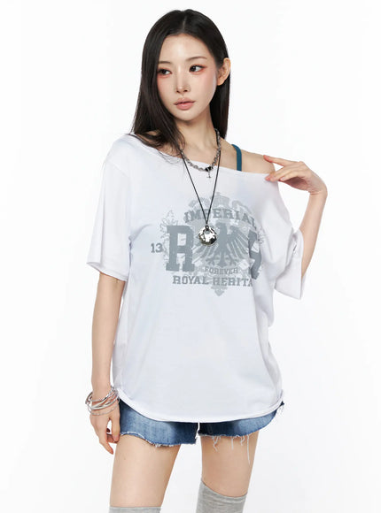 oversized-off-shoulder-graphic-tee-cu511