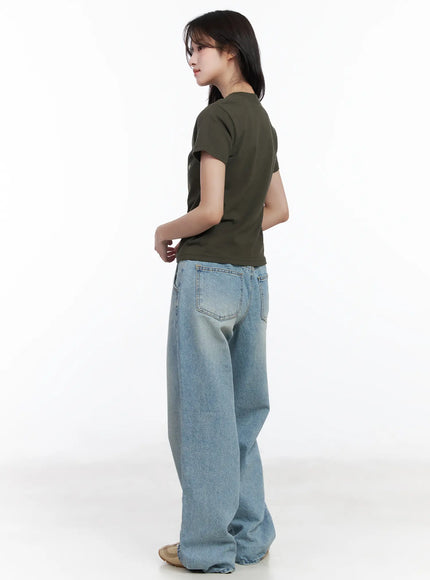 graphic-print-crewneck-t-shirt-cm527